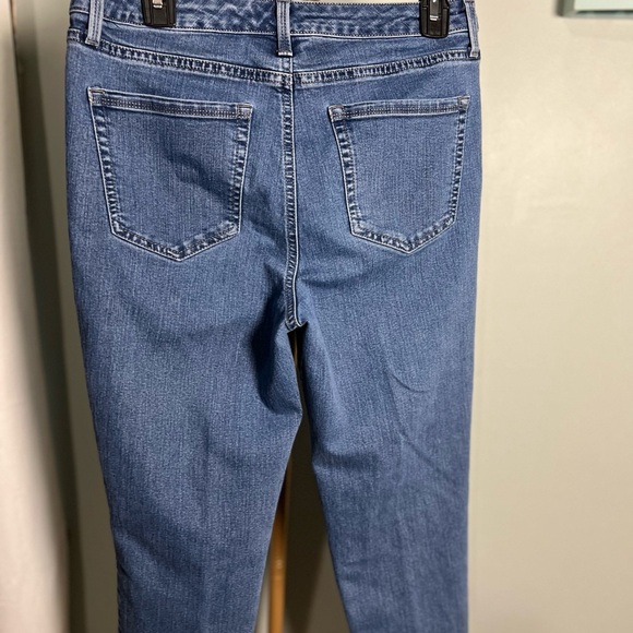 Charter Club Bristol Capri Jeans - Picture 2 of 3